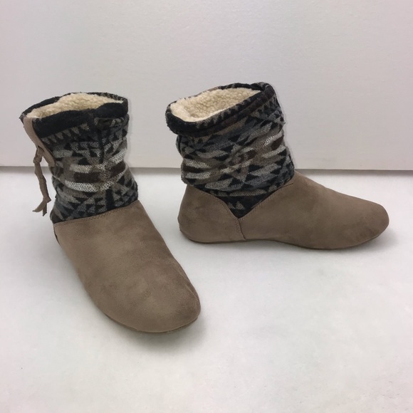 bearpaw nova boots